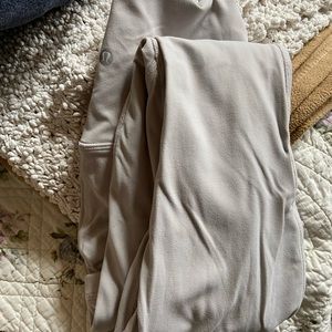 Beige Lululemon Align Leggings